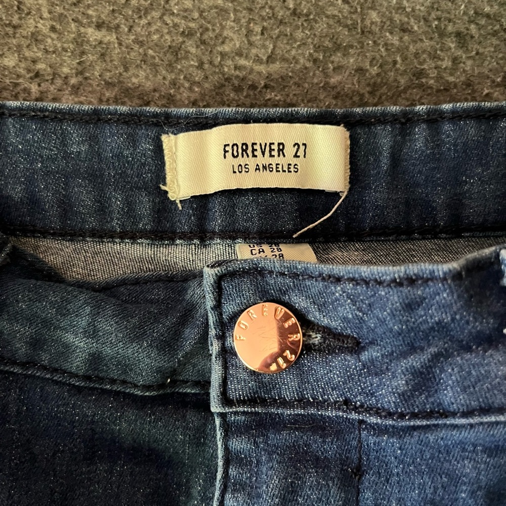 Jean Shorts - Picture 3 of 5